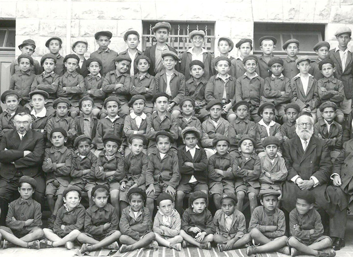 Garçons de l'Orphelinat de Zion dans les années 1920.